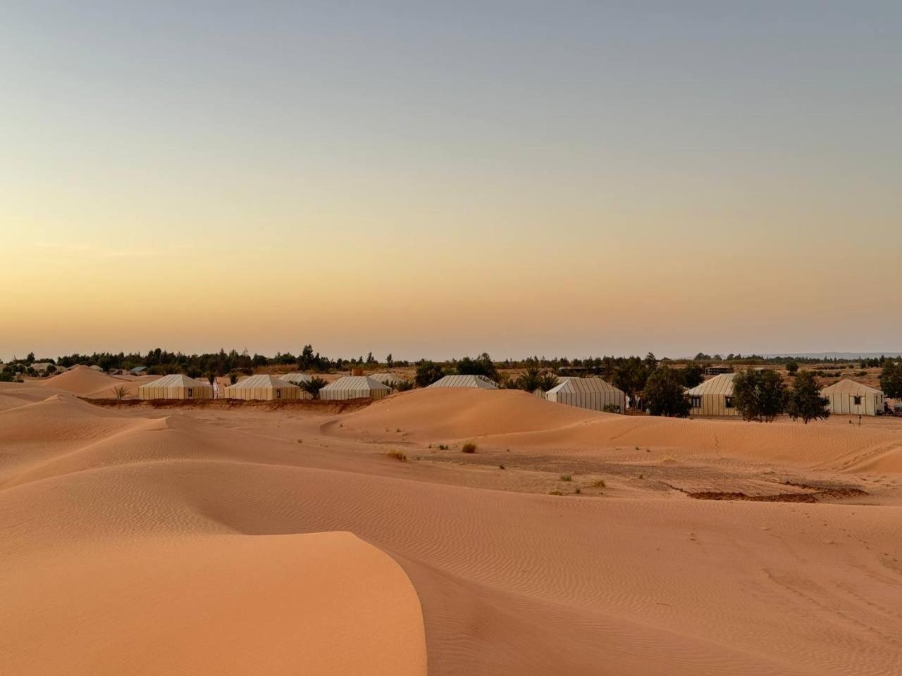 Erg Chebbi Sahara Camp Hotel Merzouga Exterior foto